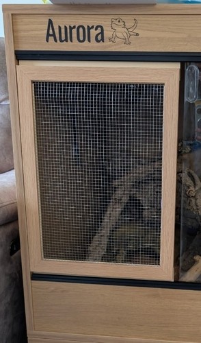 Sliding mesh panel - panel, for