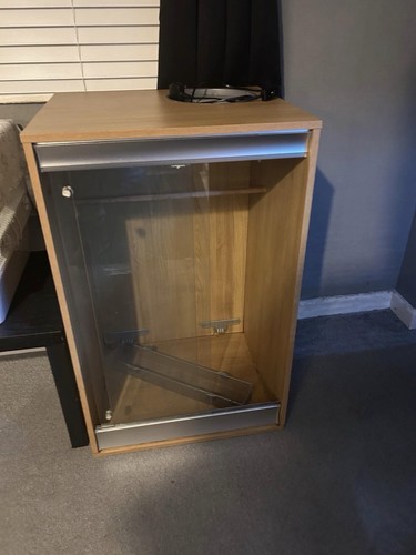 Large reptile vivarium - reptile,