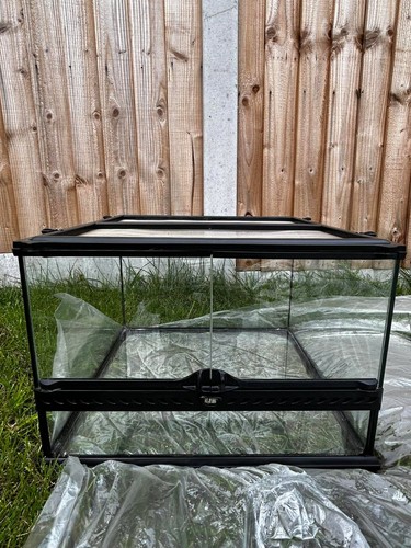 Exo terra 46 x - 2),